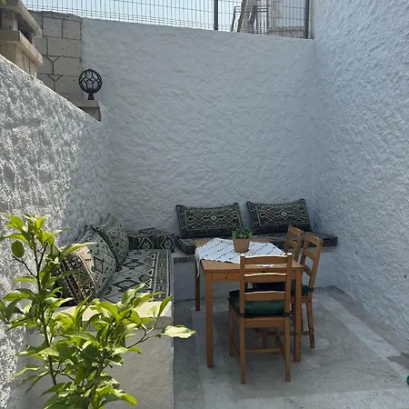 펜션 Cesme'de Konforunda Alacati Tas Ev Tasarimli Sifir Esyali Çeşme
